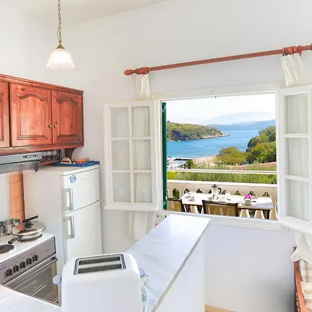 Evanna House In Saint Stephanos